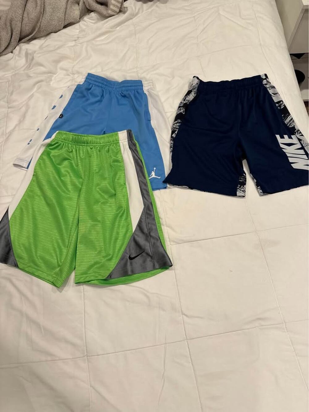 Boys Youth Medium Basketball Shorts Lot of 3 Nike Jordan Athletic Size M